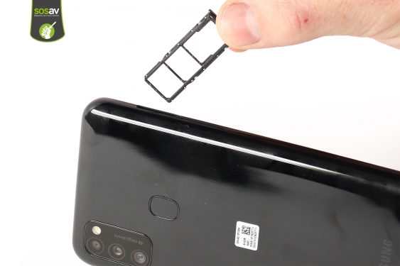 Guide photos remplacement nappe de liaison écran Galaxy M21 (Etape 2 - image 3)