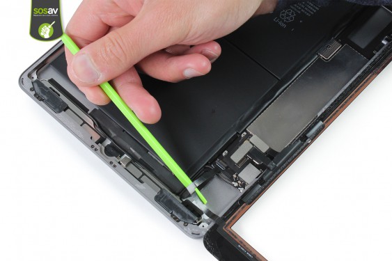 Guide photos remplacement bouton home / touch id iPad 5 (2017) (Etape 14 - image 3)