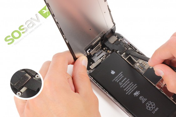 Guide photos remplacement nappe boutons vibreur + volume iPhone 6 Plus (Etape 6 - image 1)