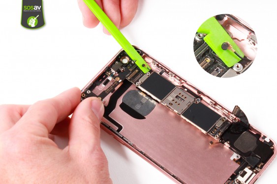Guide photos remplacement antenne gsm iPhone 6S (Etape 32 - image 1)