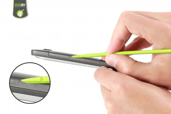 Guide photos remplacement haut-parleur interne HTC HD2 (Etape 2 - image 1)