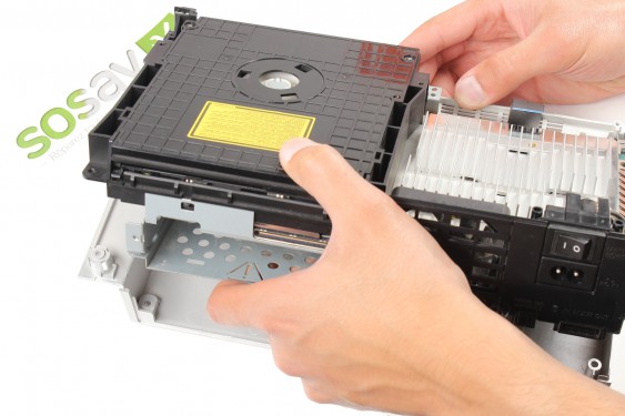 Guide photos remplacement carte mère Playstation 2 Fat (Etape 6 - image 2)