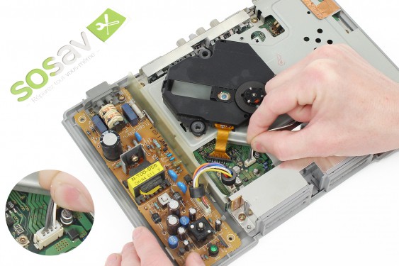 Guide photos remplacement châssis interne Playstation (Etape 4 - image 1)
