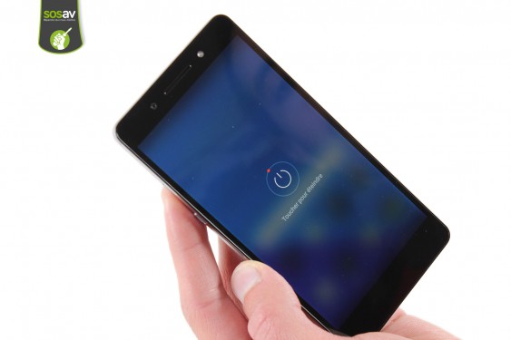 Guide photos remplacement nappe boutons power et volume Honor 7 (Etape 1 - image 4)