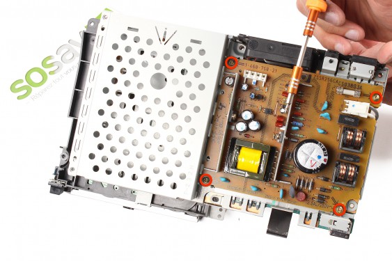 Guide photos remplacement carte mère Playstation 2 Fat (Etape 7 - image 1)