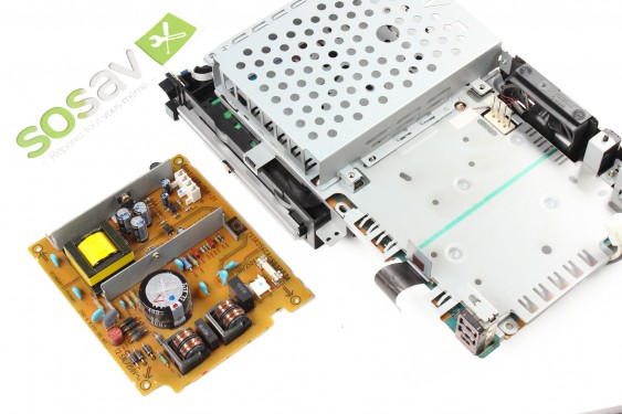 Guide photos remplacement carte mère Playstation 2 Fat (Etape 9 - image 4)