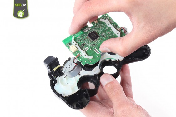 Guide photos remplacement diffuseur des led d'activité Manette Dualshock 3 (Modèle Sixaxis) (Etape 5 - image 4)