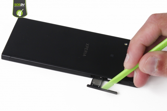 Guide photos remplacement carte microsd Xperia XA1 (Etape 2 - image 2)