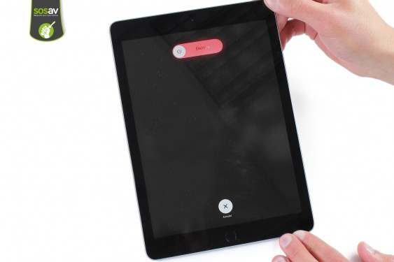 Guide photos remplacement bouton home / touch id iPad 5 (2017) (Etape 1 - image 1)