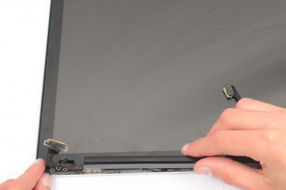 Guide photos remplacement carte airport (wifi) MacBook Pro 15" Fin 2008 - Début 2009 (Modèle A1286 - EMC 2255) (Etape 18 - image 2)