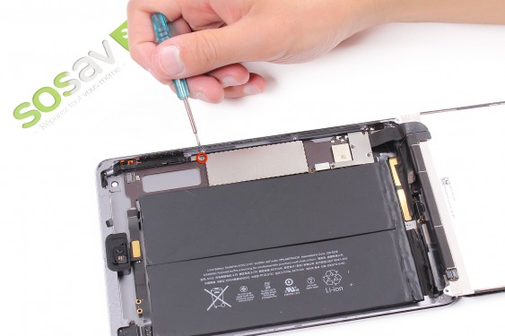 Guide photos remplacement boutons de volume iPad Mini 3 WIFi (Etape 15 - image 1)