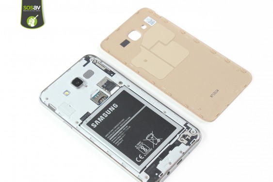 Guide photos remplacement caméra arrière Galaxy J7 2015 (Etape 3 - image 1)
