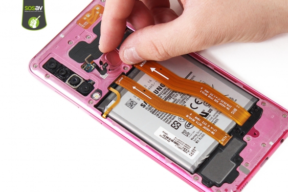 Guide photos remplacement carte mère / caméra arrière Galaxy A9 (2018) (Etape 7 - image 3)