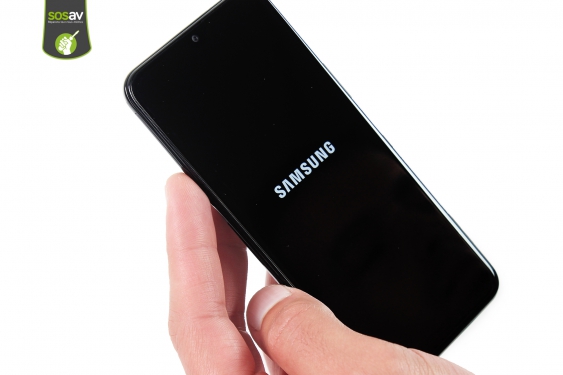Guide photos remplacement batterie Galaxy A20e (Etape 1 - image 4)