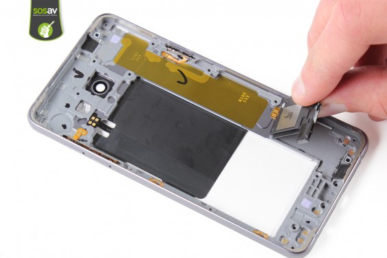 Guide photos remplacement haut-parleur externe Samsung Galaxy A5 2016 (Etape 11 - image 3)