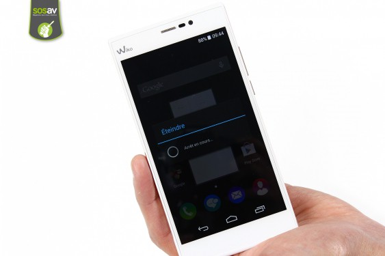 Guide photos remplacement châssis interne Wiko Ridge Fab 4G (Etape 1 - image 4)