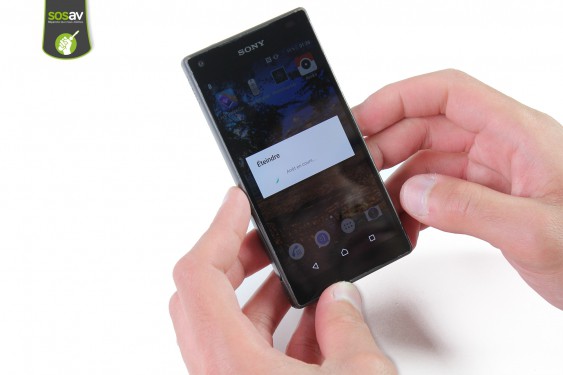 Guide photos remplacement caméra arrière Z5 compact (Etape 1 - image 3)