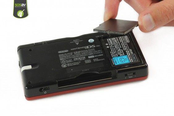 Guide photos remplacement coque complète Nintendo DS Lite (Etape 3 - image 3)