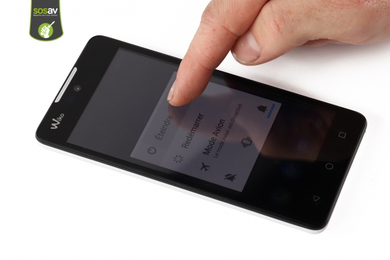 Guide photos remplacement nappe power & volume Wiko Rainbow Lite 4G  (Etape 1 - image 2)