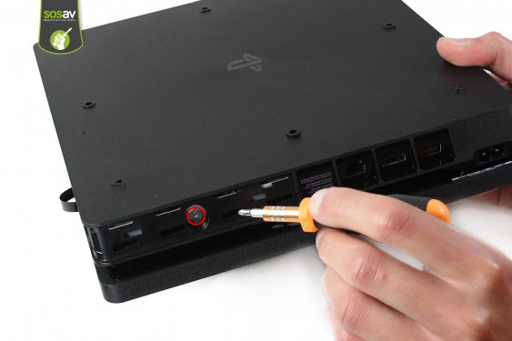Guide photos remplacement capot supérieur Playstation 4 Slim (Etape 2 - image 1)