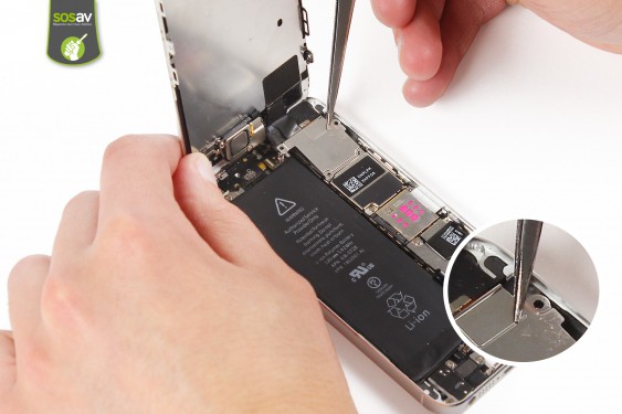 Guide photos remplacement bouton power iPhone 5S (Etape 6 - image 1)