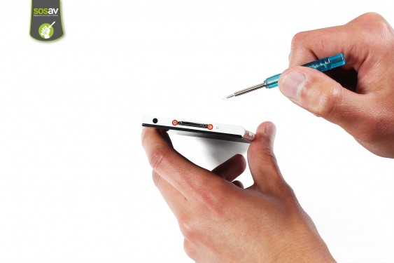 Guide photos remplacement nappe contacts prise jack / capteur proximité et luminosité Xiaomi MI3 (Etape 3 - image 1)