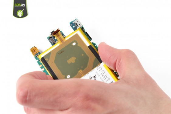 Guide photos remplacement carte mère Xperia Z3 Compact (Etape 25 - image 4)