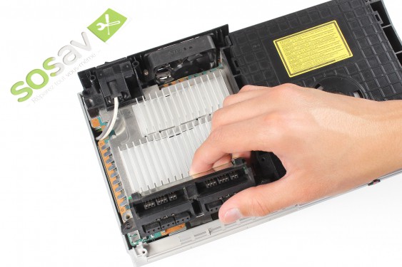 Guide photos remplacement carte mère Playstation 2 Fat (Etape 3 - image 3)