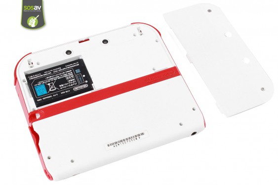 Guide photos remplacement carte wifi Nintendo 2DS (Etape 2 - image 4)