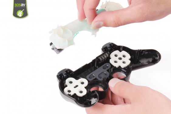 Guide photos remplacement nappe des boutons et de la flèche directionnelle Manette Dualshock 3 (Modèle Sixaxis) (Etape 6 - image 2)
