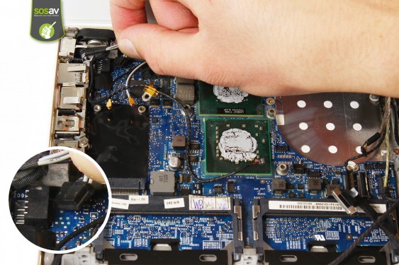 Guide photos remplacement carte mère Macbook Core 2 Duo (A1181 / EMC2200) (Etape 20 - image 3)