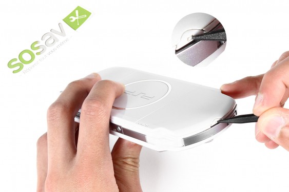 Guide photos remplacement antenne wifi PSP 3000 (Etape 2 - image 1)