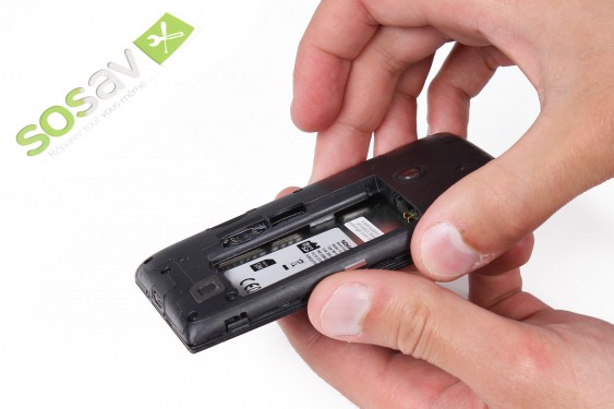 Guide photos remplacement prise jack Lumia 520 (Etape 9 - image 1)