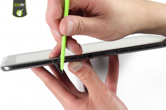 Guide photos remplacement carte sim Galaxy Note 10.1 (Etape 2 - image 2)