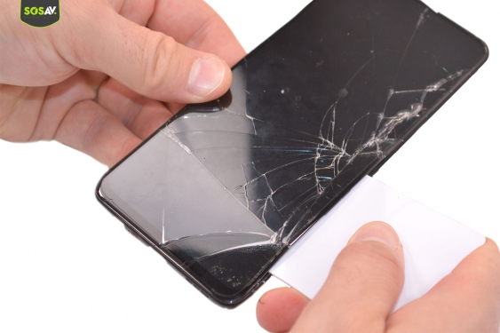 Guide photos remplacement ecran seul Oppo A94 5G (Etape 12 - image 2)