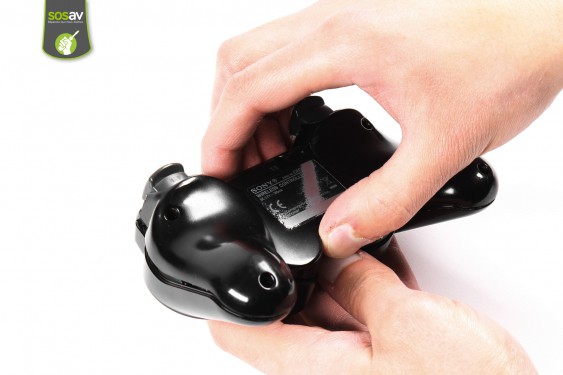 Guide photos remplacement diffuseur des led d'activité Manette Dualshock 3 (Modèle Sixaxis) (Etape 2 - image 1)