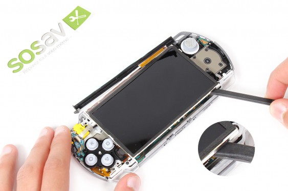 Guide photos remplacement connecteur d'alimentation PSP 2000 (Etape 11 - image 2)